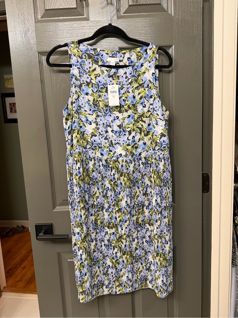 NWT J. Jill Sleeveless Floral Pleated Dress - size MP
